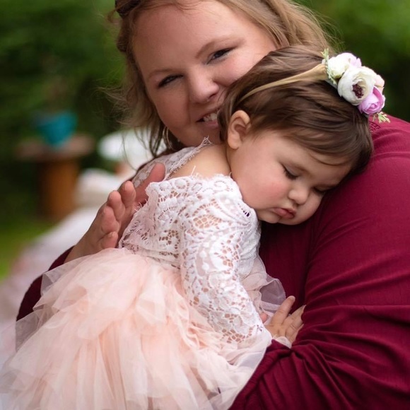 Meet your Posher, Julie - Picture 2 of 2